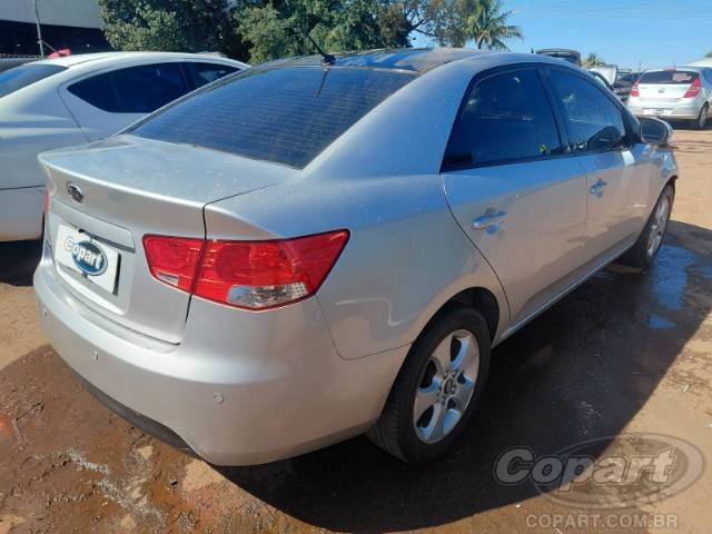 2010 KIA CERATO 