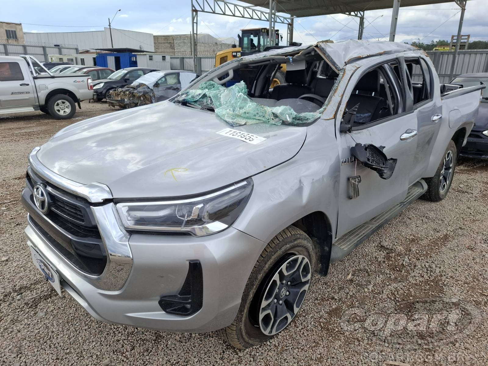 Foto 2: 2025 TOYOTA HILUX CD