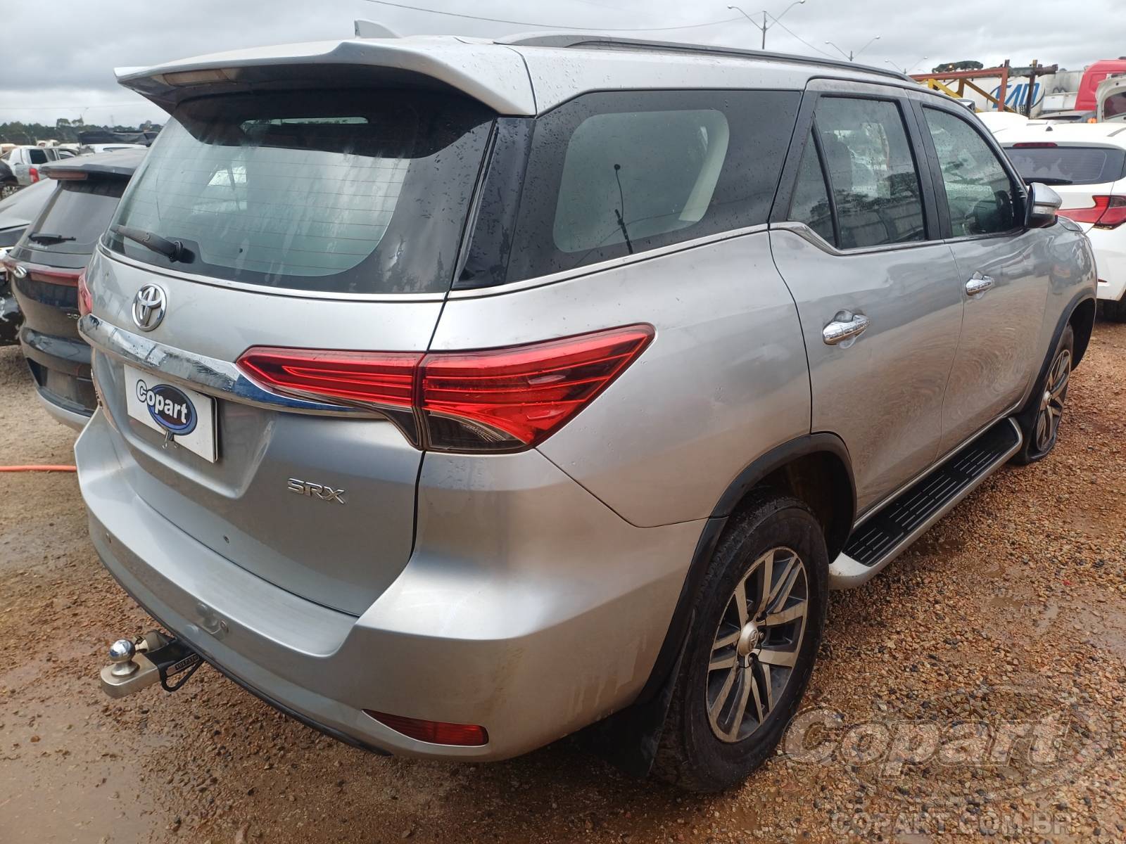 2017 TOYOTA HILUX SW4 — foto 4 de 10