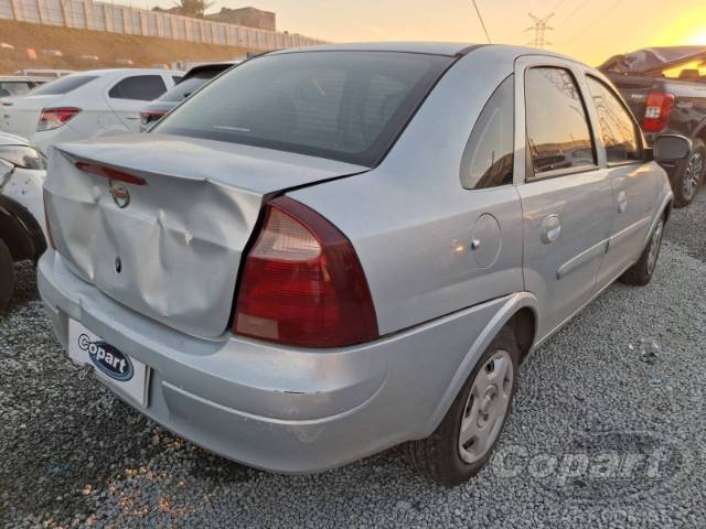 2010 CHEVROLET CORSA SEDAN 