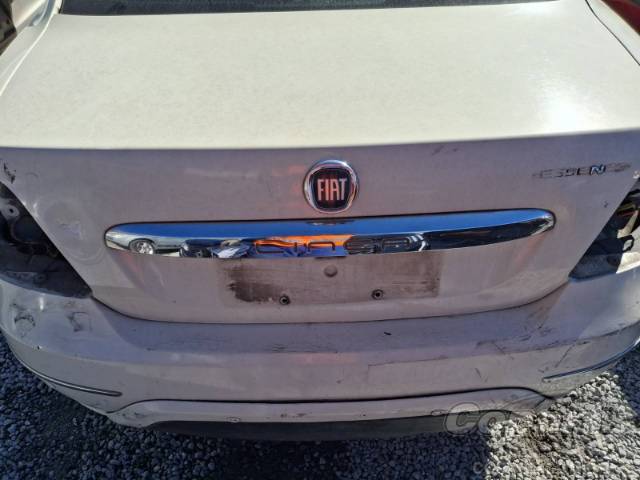 2015 FIAT LINEA 