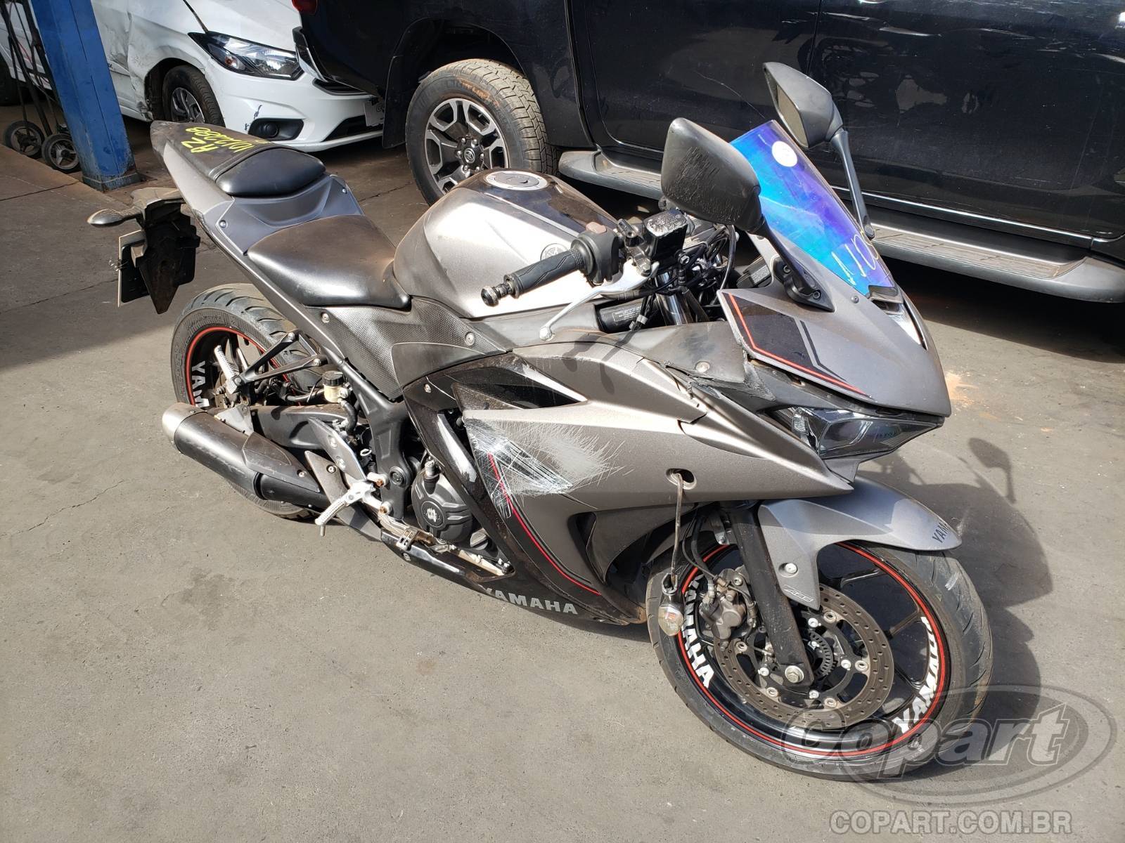 Veículo YAMAHA YZF YAMAHA YZF R3 2017 2017 em leilão