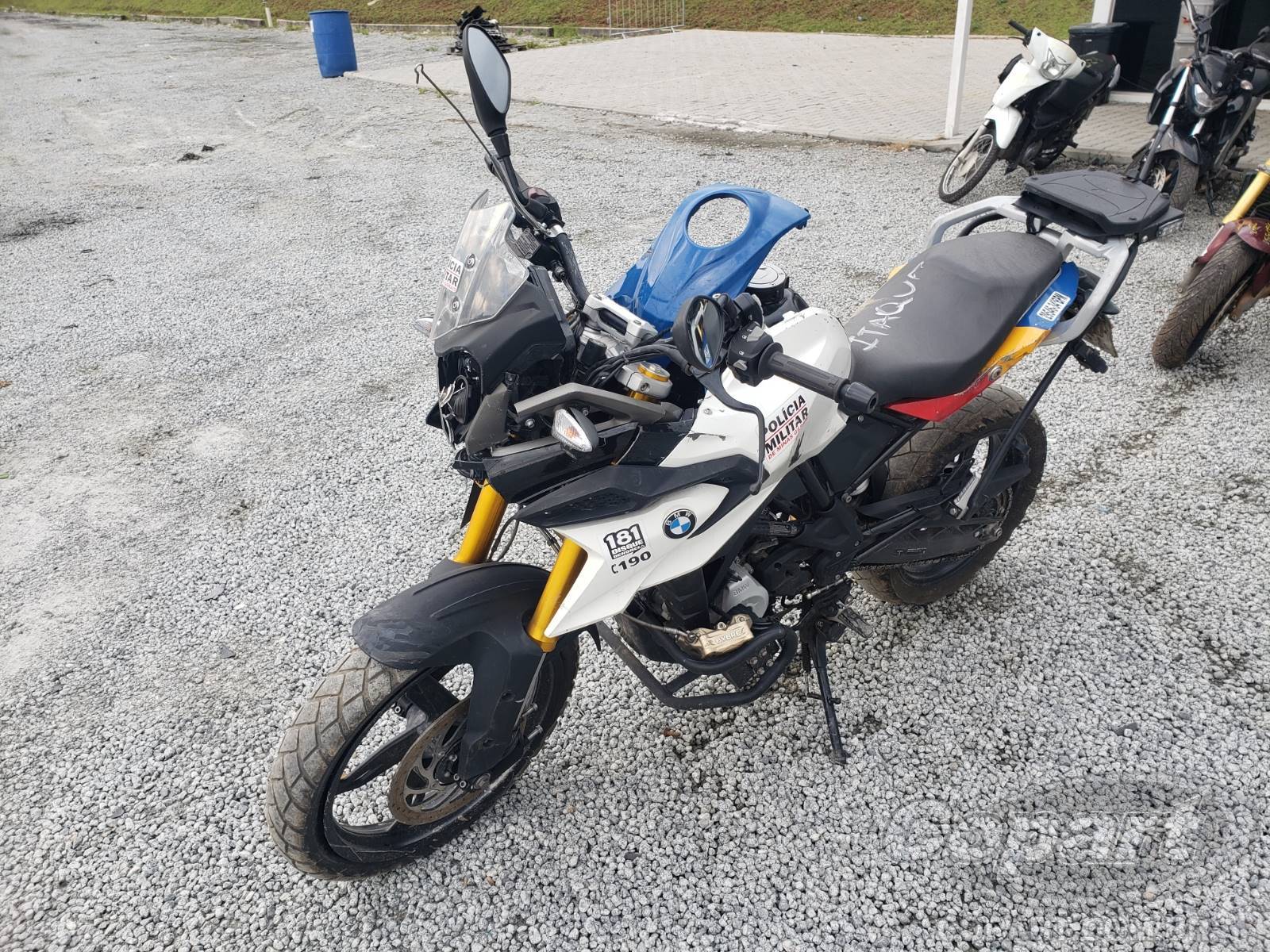 Foto 2: 2020 BMW G 310