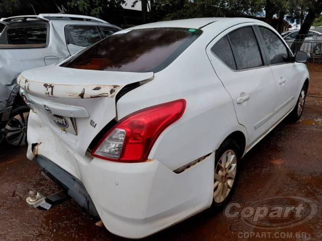 2018 NISSAN VERSA 