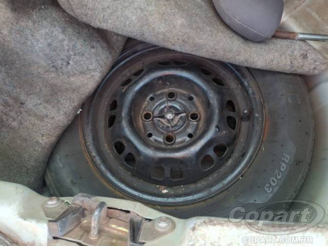 2001 CHEVROLET CELTA 