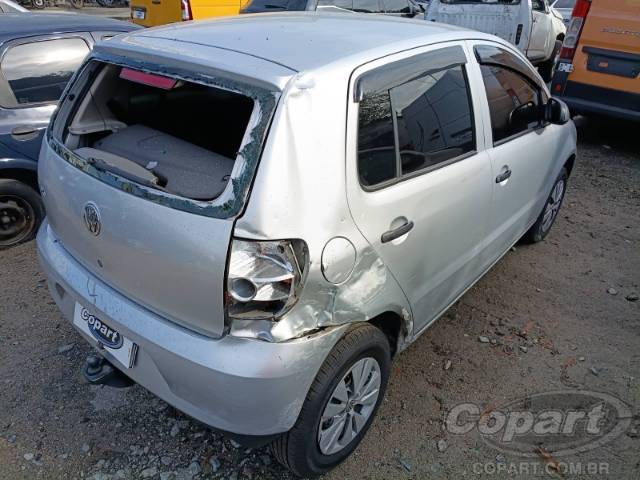 2005 VOLKSWAGEN FOX 