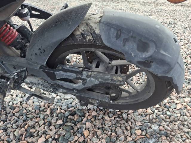 2025 BAJAJ DOMINAR 