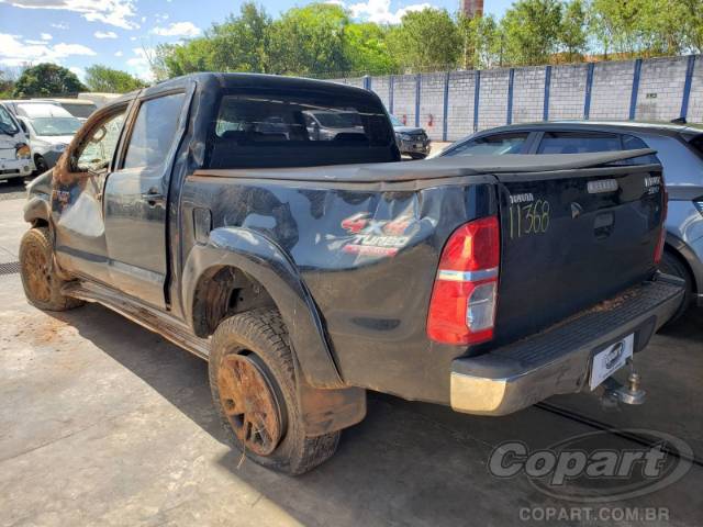 2014 TOYOTA HILUX CD 