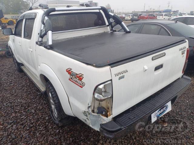 2013 TOYOTA HILUX CD 