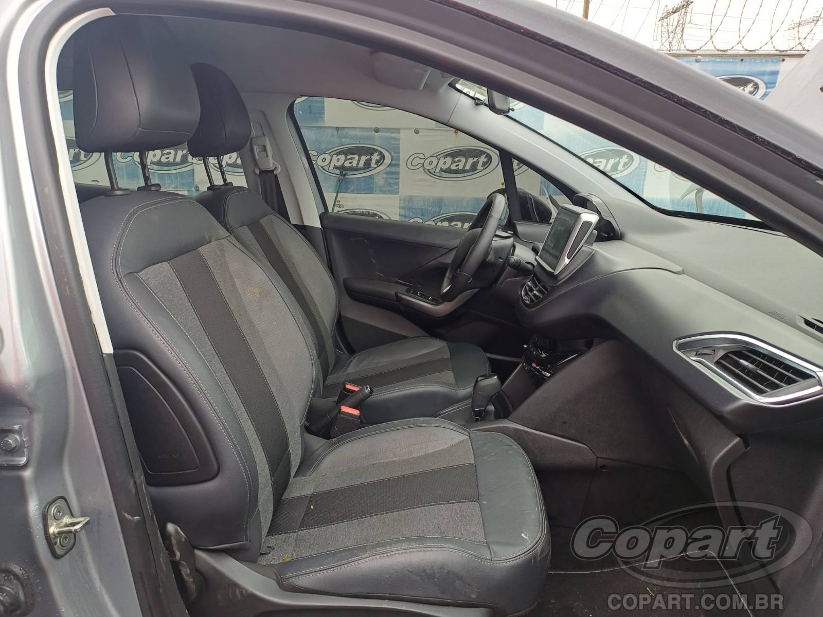 2023 PEUGEOT 2008 — foto 5 de 11