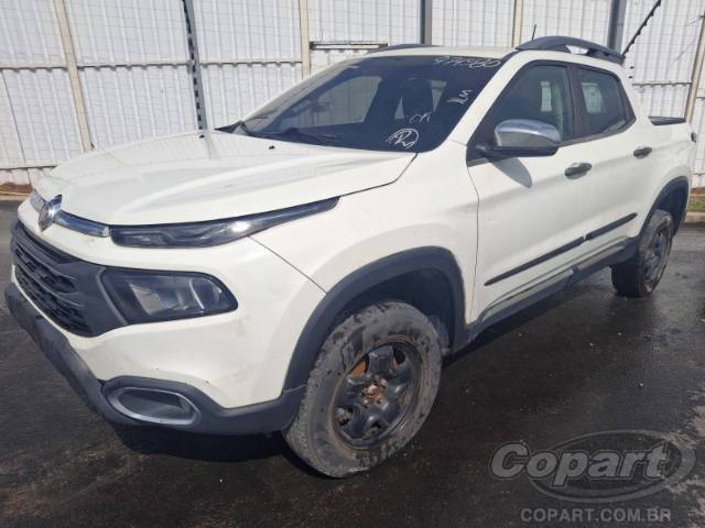 2021 FIAT TORO 