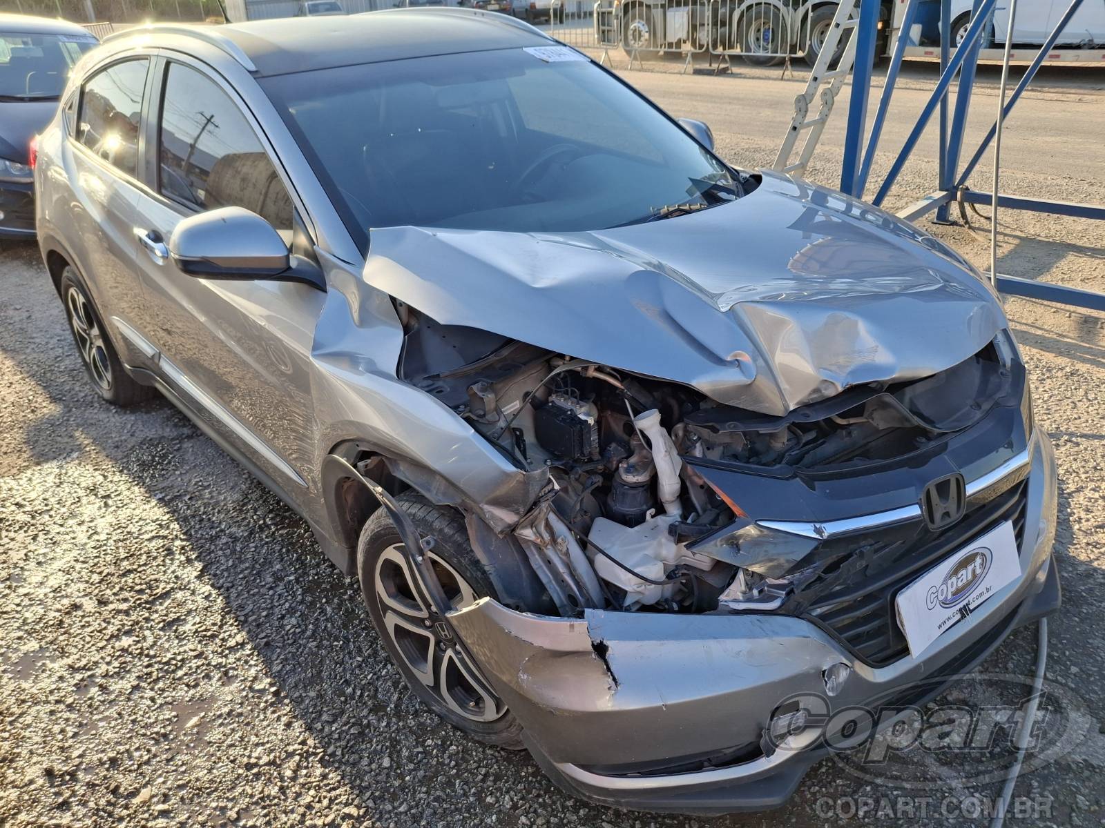Veículo Honda HR-V Honda HR-V EXL 1.8 16V i-VTEC 2016 Pequena Monta 2016 em leilão