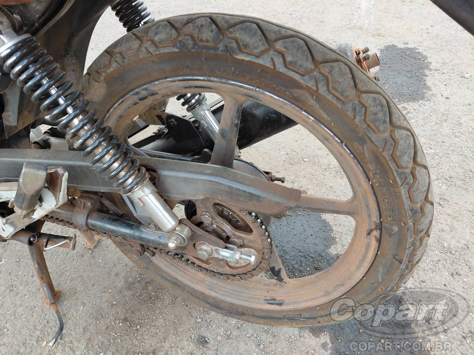2011 YAMAHA YBR 125 — foto 7 de 10