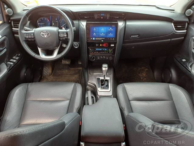 2024 TOYOTA SW4 