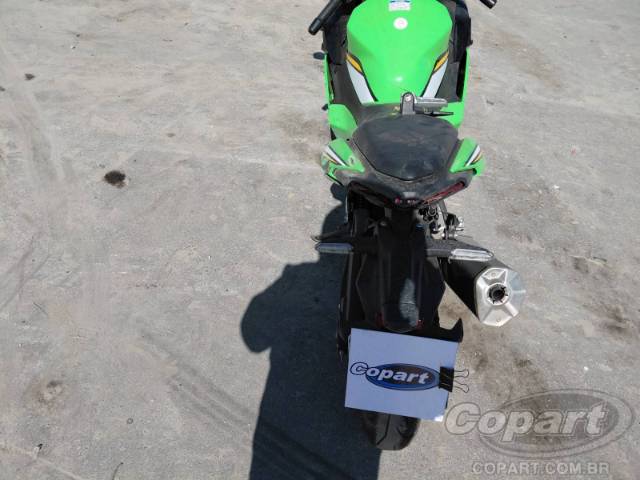 2025 KAWASAKI NINJA 500 