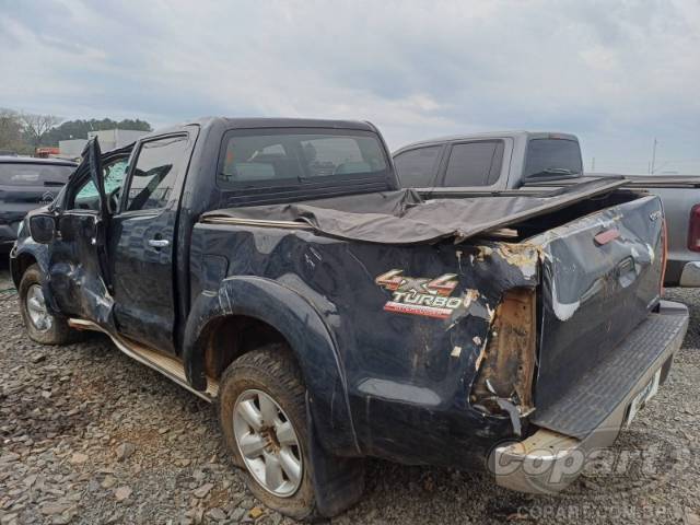 2010 TOYOTA HILUX CD 