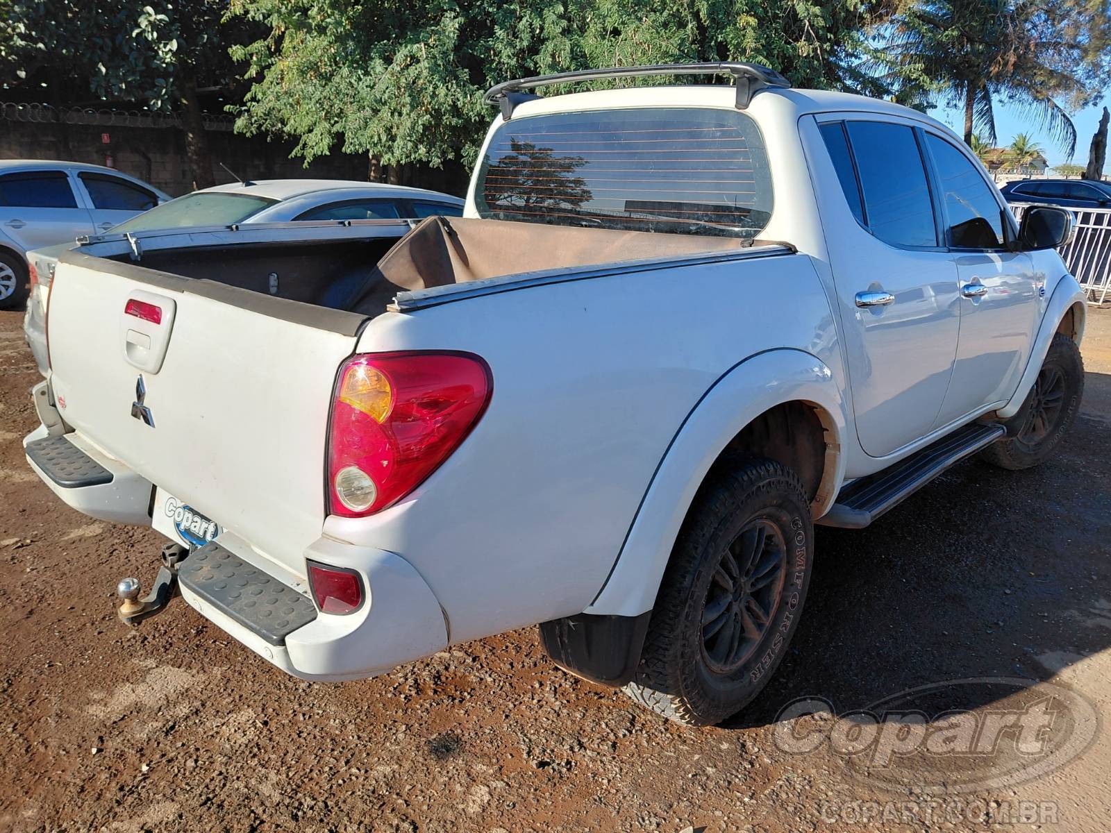 2015 MITSUBISHI L200 TRITON — foto 4 de 10