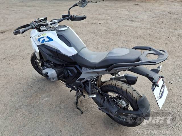 2026 BMW R 1300 