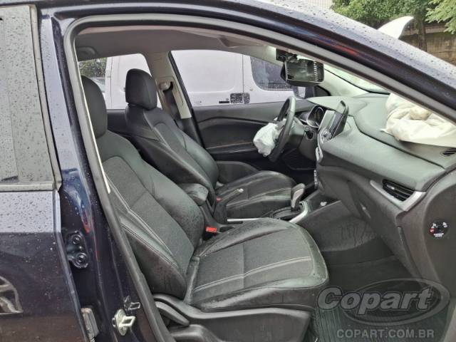 2024 CHEVROLET TRACKER 