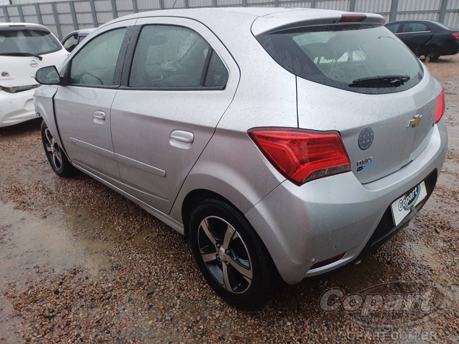 2019 CHEVROLET ONIX — foto 3 de 10