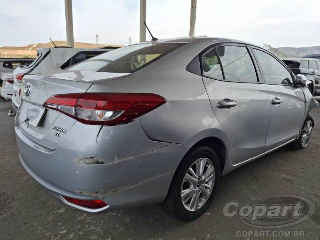 2019 TOYOTA YARIS SEDA 