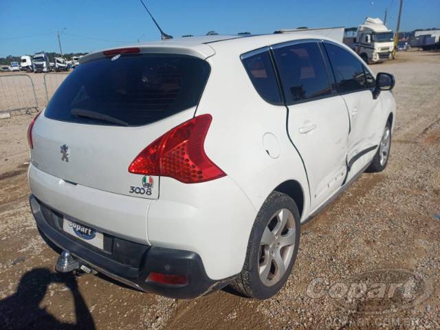 2014 PEUGEOT 3008 
