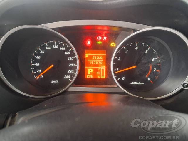 2010 MITSUBISHI OUTLANDER 