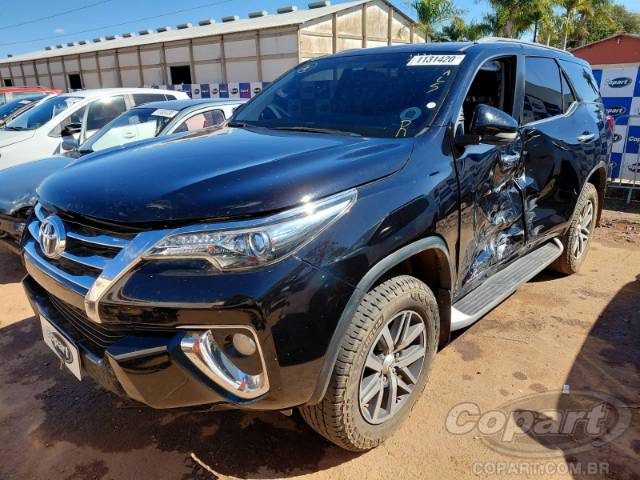 2017 TOYOTA HILUX SW4 
