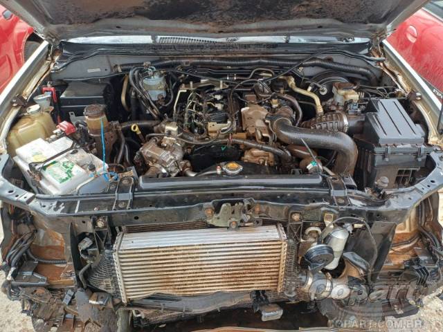 2014 NISSAN FRONTIER CD 