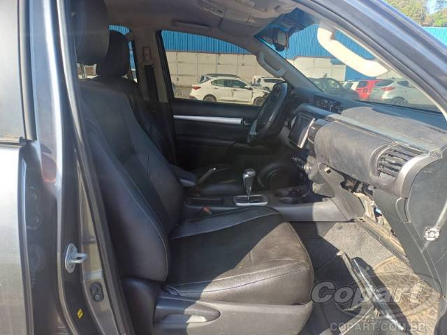 2021 TOYOTA HILUX CD 