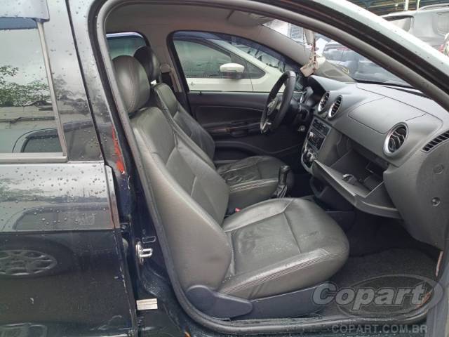 2010 VOLKSWAGEN GOL 