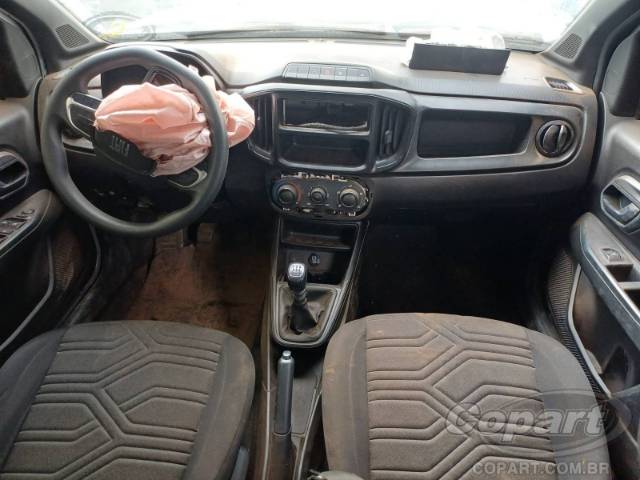 2025 FIAT STRADA CD 