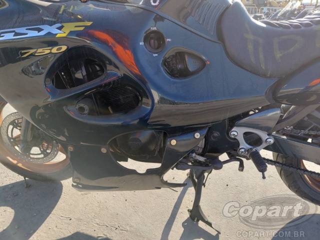 1999 SUZUKI GSX750 