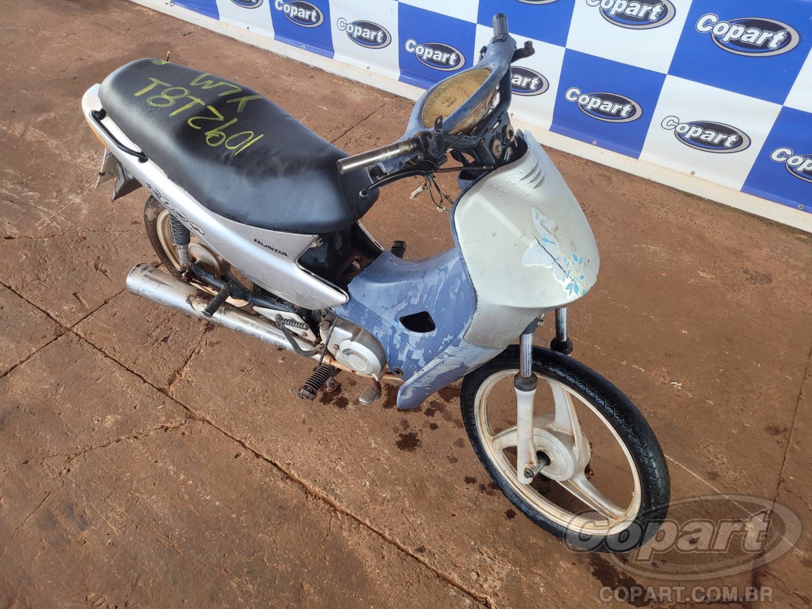 Honda C 100