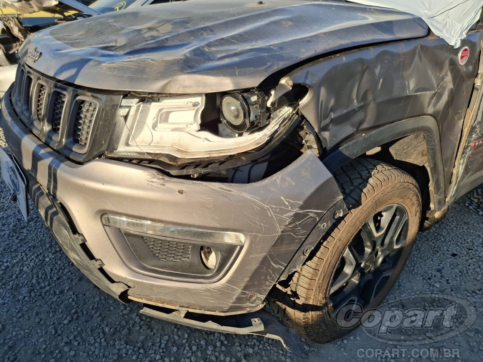 2021 JEEP COMPASS — foto 14 de 15