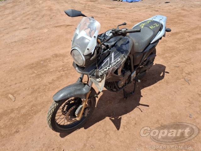 2011 HONDA XL700V 