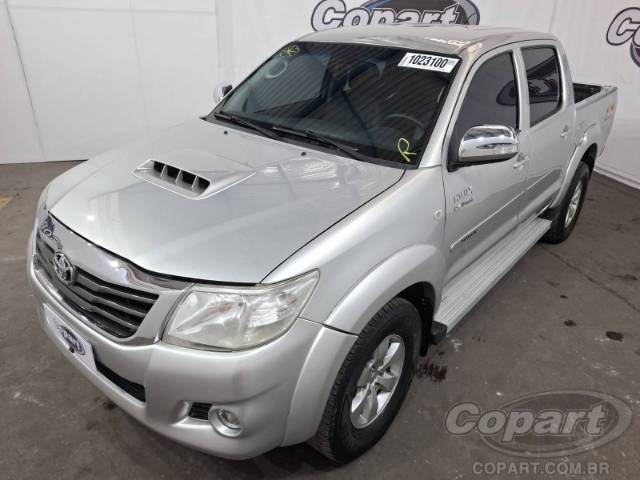 2013 TOYOTA HILUX CD 