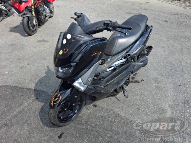 2019 YAMAHA NMAX 