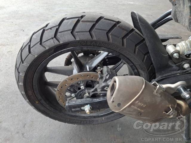 2026 ROYAL ENFIELD Guerrilla 