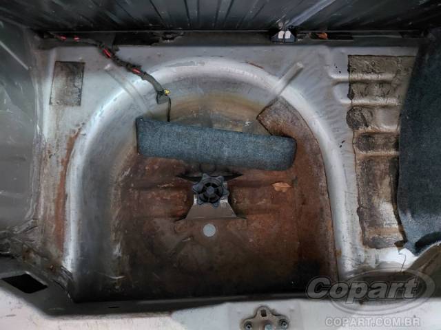 2005 FORD FIESTA 