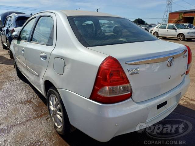 2016 TOYOTA ETIOS SEDA 