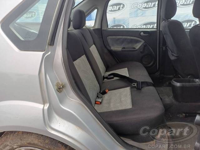 2009 FORD FIESTA SEDAN 