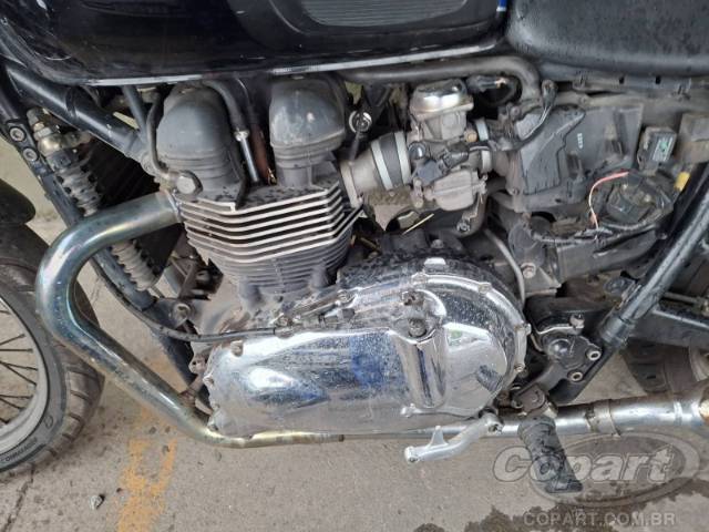 2015 TRIUMPH BONNEVILLE 