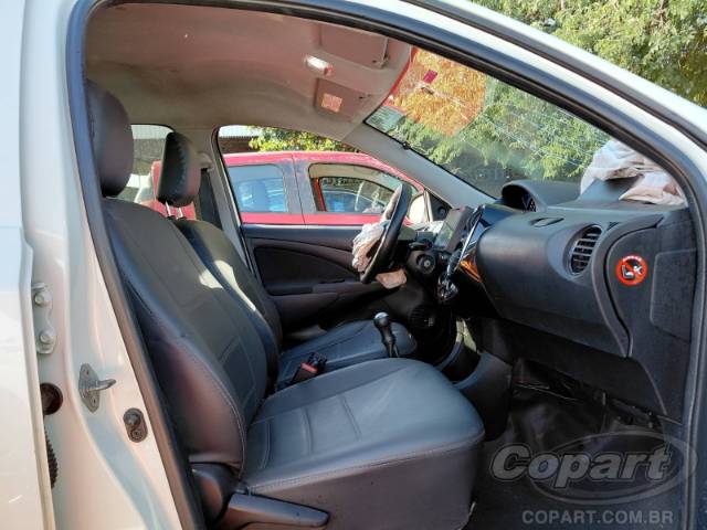 2015 TOYOTA ETIOS 