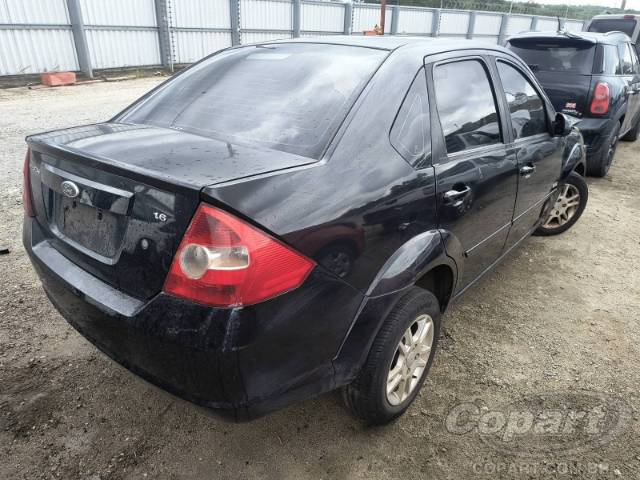 2010 FORD FIESTA SEDAN 