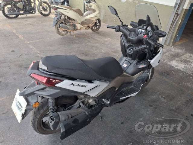 2025 YAMAHA XMAX 