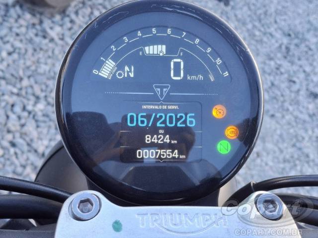 2025 TRIUMPH TRIDENT 