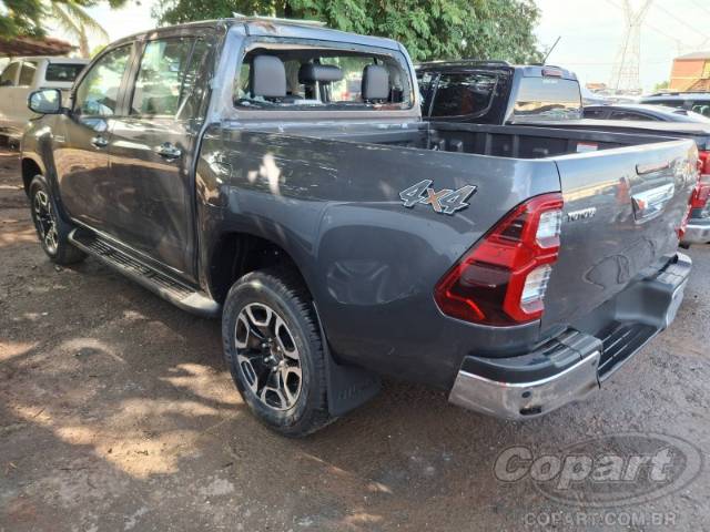 2025 TOYOTA HILUX CD 