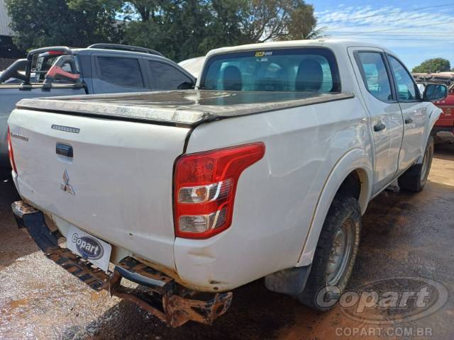 2023 MITSUBISHI L200 TRITON 