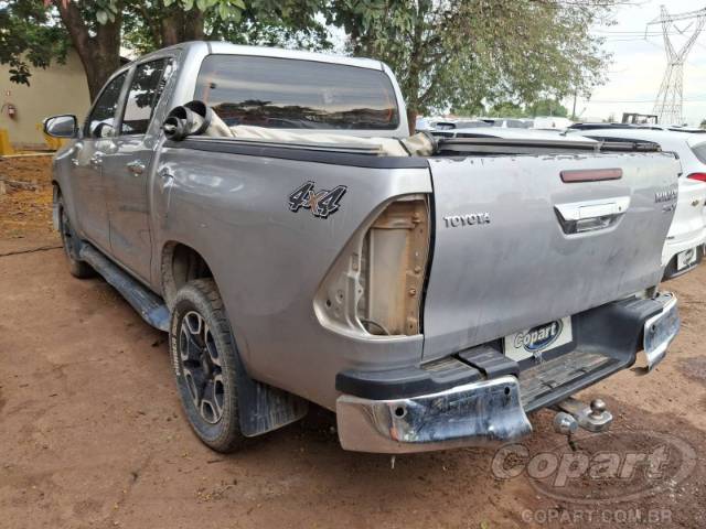 2022 TOYOTA HILUX CD 
